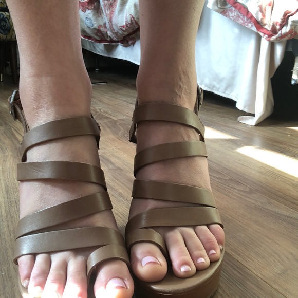 Lucky brand brown leather wedges - Picture 4 of 6